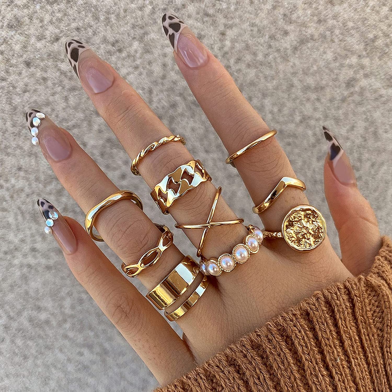 Gold Knuckle Rings Set for Women, 10 Pcs Trendy Simple Midi Rings Gold Plated Statement Stackable Rings Pack