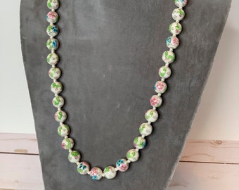 White Chinese Porcelain Beaded Necklace