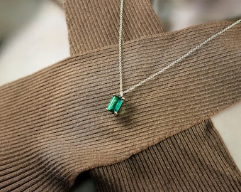 18k Emerald Stone Necklace · May Birthstone Pendant Necklace · Gold Emerald Necklace · Emerald Cut Necklace