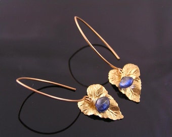Blue Kyanite and Golden Leaf Earrings, Kyanite Earrings, Kyanite Jewelry, Precious Gemstone Jewelry, Blue Earrings, Gemstone Earrings, E2004