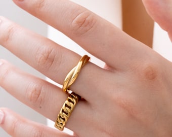 Twist Band Simple Ring-Minimalist Braided Gold Vermeil Ring-Chic Everyday Midi Ring- Weave Rope Chunky Ring for Her-Gold Foil Wired Ring