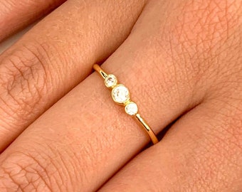 Dainty gold cz ring, Silver ring, cz ring, cubic zirconia ring, Minimalist ring, Engagement ring, Stacking ring, stone ring, Tiny cz ring