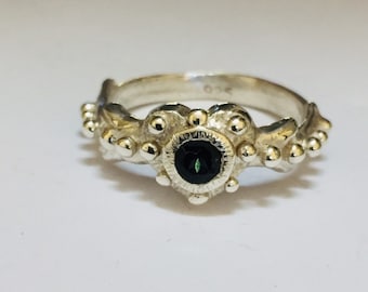 Dark blue sapphire silver engraved heart and vine ring